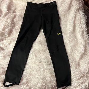 Nike pro medium black/lime green leggings